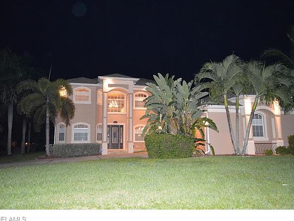 4th image of 2849 SW 51st St