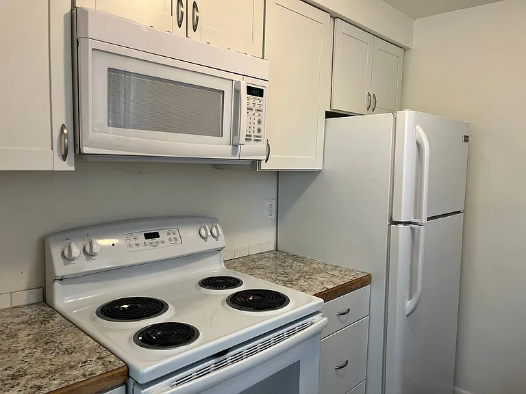 4397-4399 W Rose Hill Ct — Photo 33