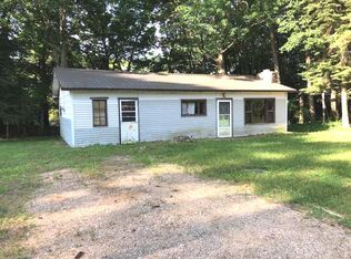 8911 Ridge Rd, Lake, MI 48632