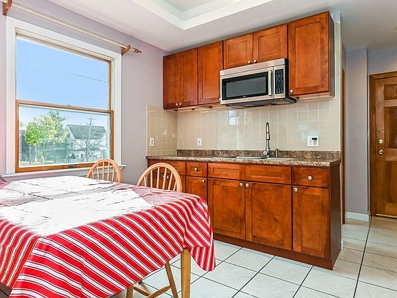 2nd image of 23 Rockwell St APT 1