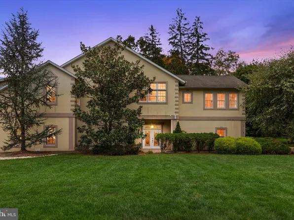 109 Riverview Ave, Washington Crossing, PA 18977