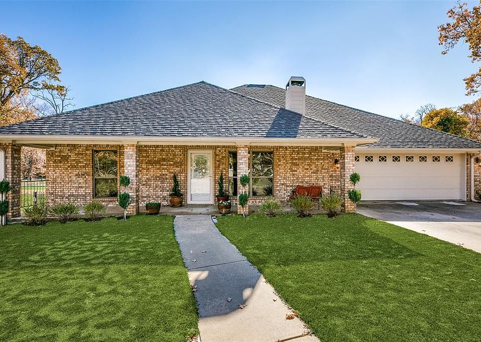 1st image of 139 Colonial Dr