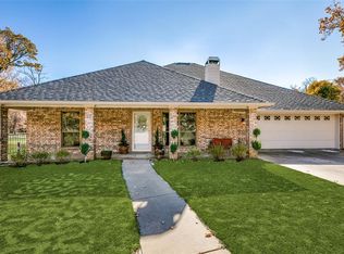139 Colonial Dr, Mabank, TX 75156