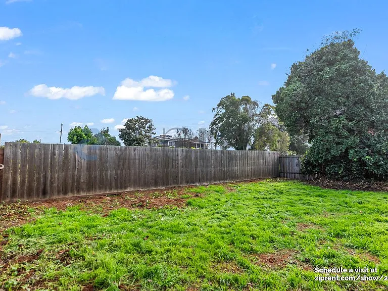 2802 Georgetown St — Photo 17