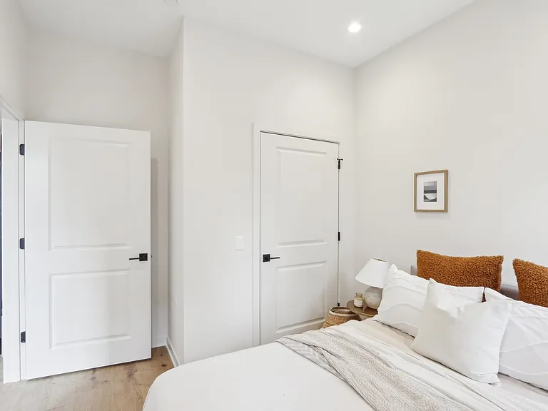 The Grove Residences — Photo 17