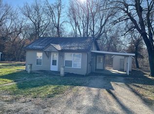740 Pearl St, Lebanon, MO 65536