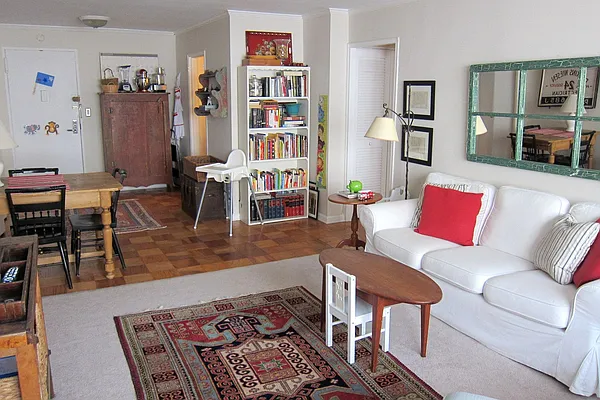 Rented by Tosh Marks Property Group | media 8