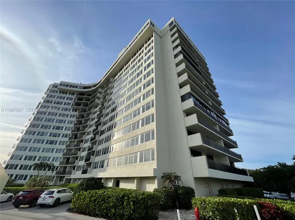 3912 S Ocean Blvd APT 1001, Highland Beach, FL 33487