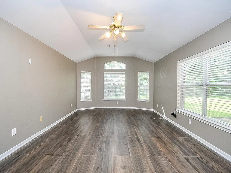 3107 Pennywell Ln — Photo 24
