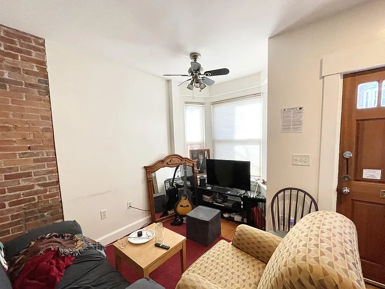 34 Greenwich St — Photo 6