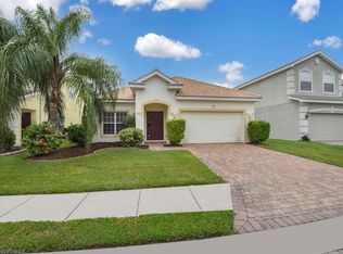 2046 Willow Branch Dr, Cape Coral, FL 33991