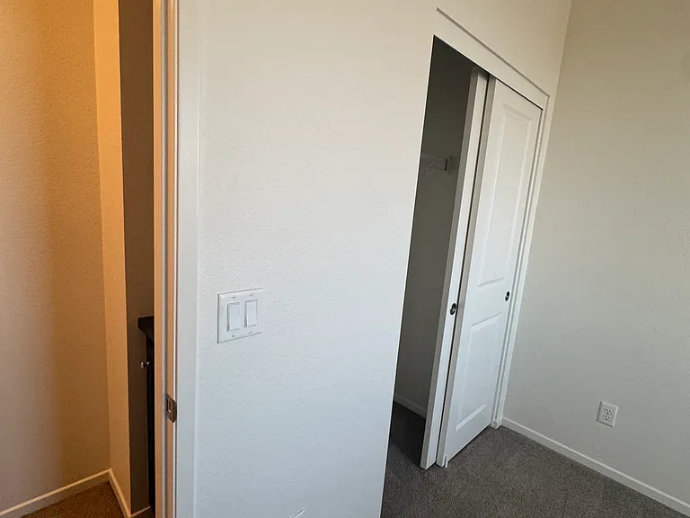 1404 Santa Victoria Rd #4 — Photo 3