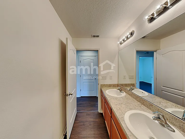 750 Chatham Walk Dr — Photo 18