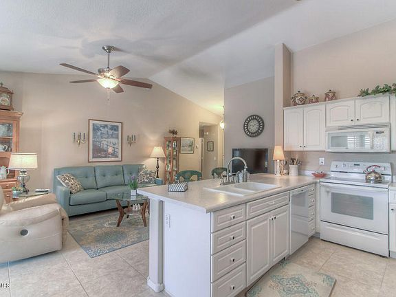 4th image of 8937 E Minnesota Ave