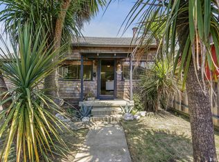 365 Rockaway Beach Ave, Pacifica, CA 94044