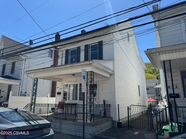 820 Center St, Coal Township, PA 17866