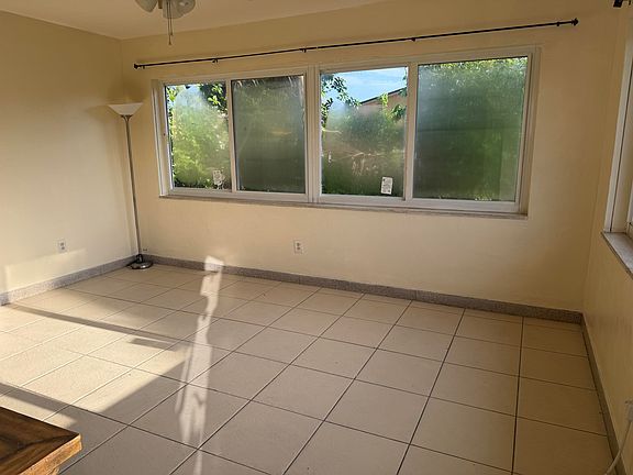 4th image of 11102 NW 11th Ave