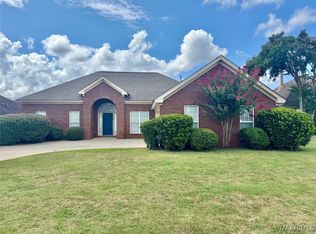 1933 Chancellor Ridge Rd, Prattville, AL 36066