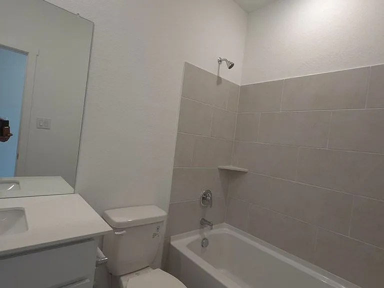 247 Juanita Way — Photo 6