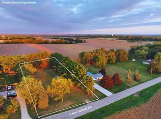 2405 S Nye School Rd, Beloit, WI 53511