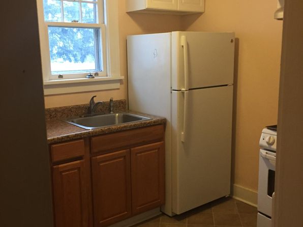 2318 12th Ave APT 3