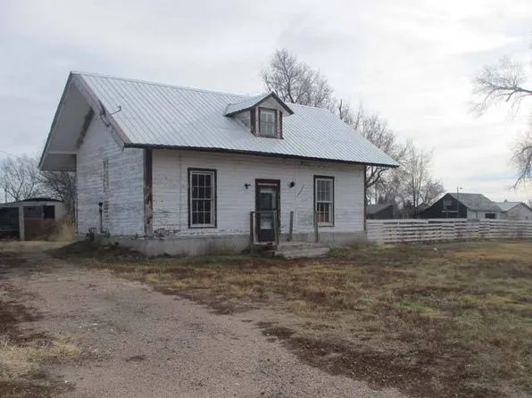 204 Foch St, Gordon, NE 69343