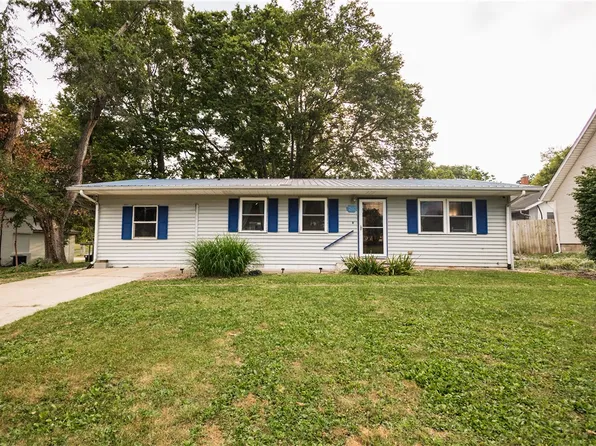 207 N Washington St, Bethany, IL 61914