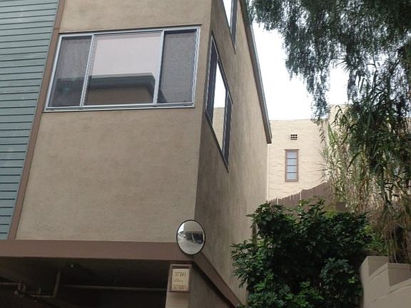 4th image of 3748 Curtis St #37885