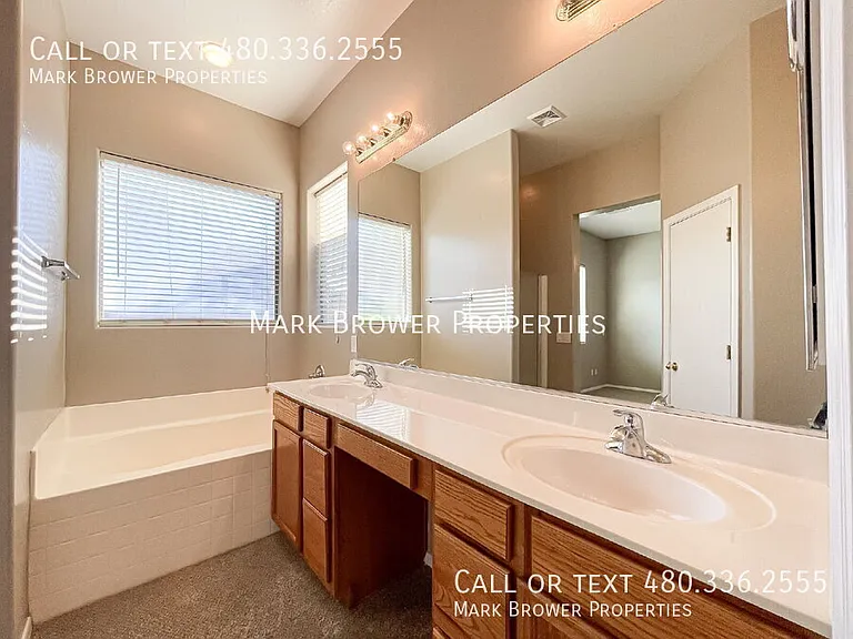 3529 W Belle Ave — Photo 12