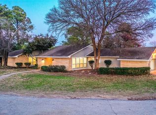 2062 N State Highway 19, Emory, TX 75440
