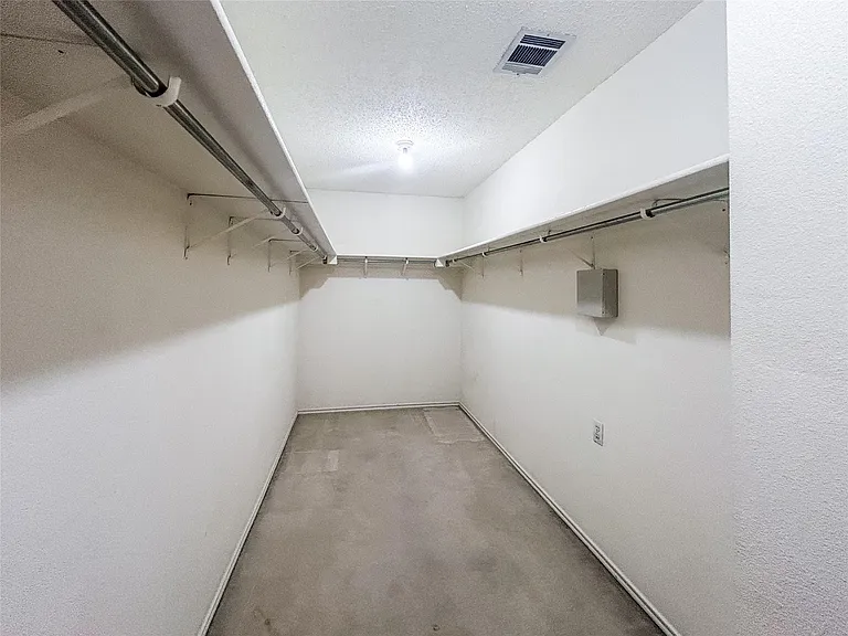 12951 Dionysus Dr — Photo 21