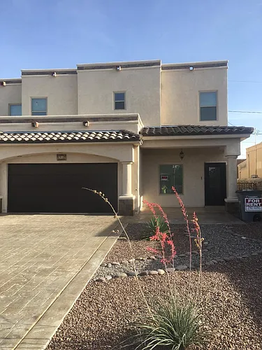 512 Firstwood #512-B Photo 1