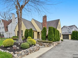 11 Ashton Pl, Glen Rock, NJ