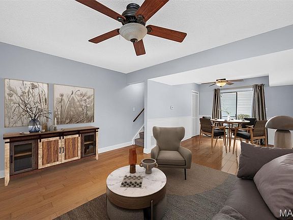 3rd image of 9073 W Swan Cir