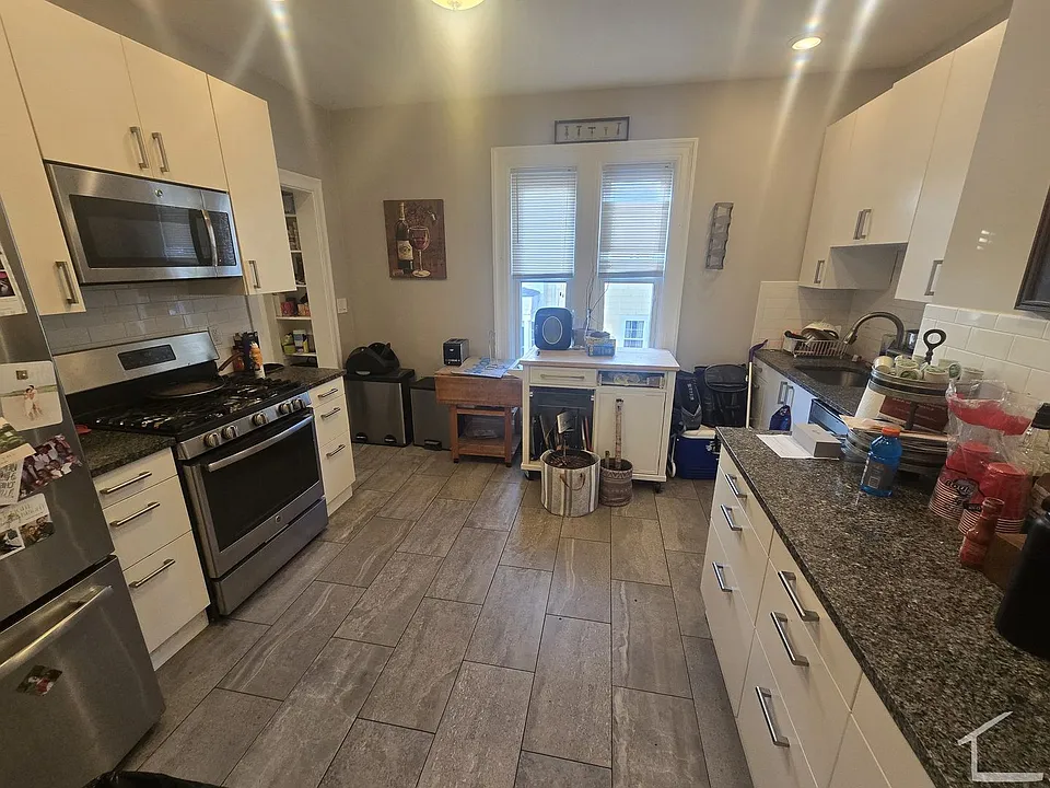 95 Summer St #2