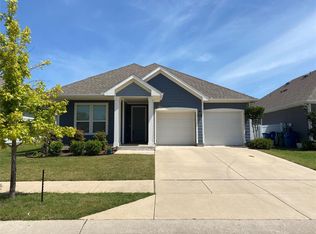 9141 Blackstone Dr, Aubrey, TX 76227