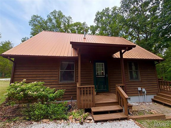 2nd image of 42171 Cedar Crest Pl