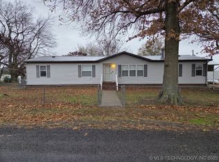 420828 E 1143rd Rd, Eufaula, OK 74432