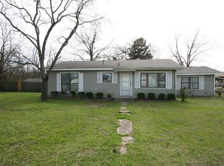 1016 N King St, Grand Saline, TX 75140