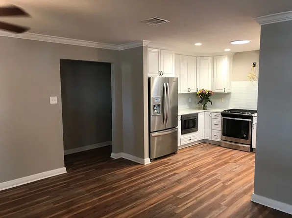 3209 Ridgeway Dr, Metairie, LA 70002