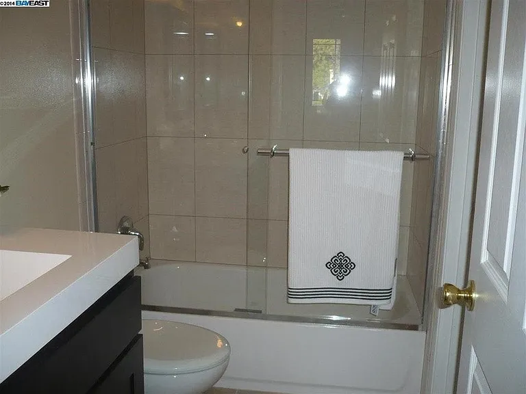 4270 Comet Cir #2 — Photo 10