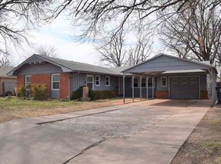 1502 Cheyenne Dr, Enid, OK 73703