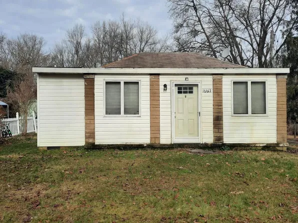 16612 Queen Anne Bridge Rd, Bowie, MD 20716