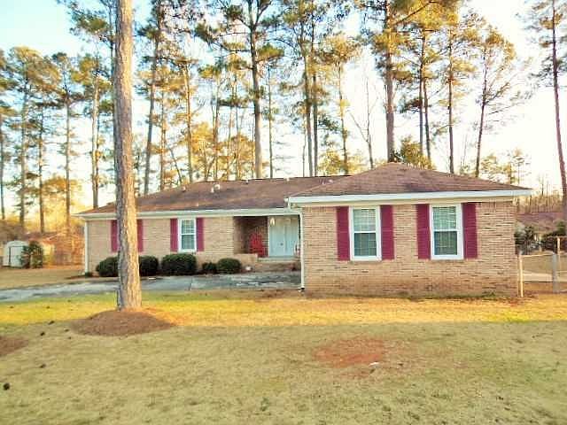 2nd image of 1018 Woodridge Ln