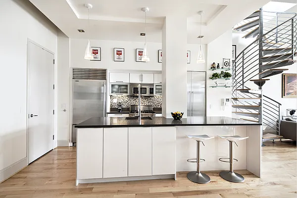 Sold by Stribling | media 14