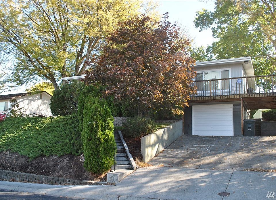 1st image of 2121 S Beaumont Dr