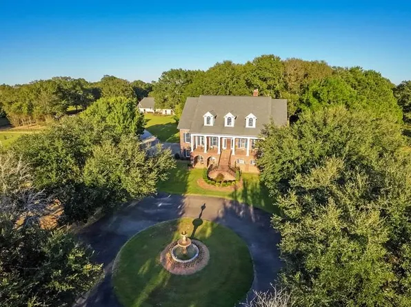 1650 Appaloosa Dr, Sumter, SC 29154