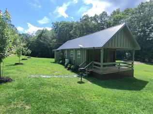 68 Rhododendron Dr, Jumping Branch, WV 25969