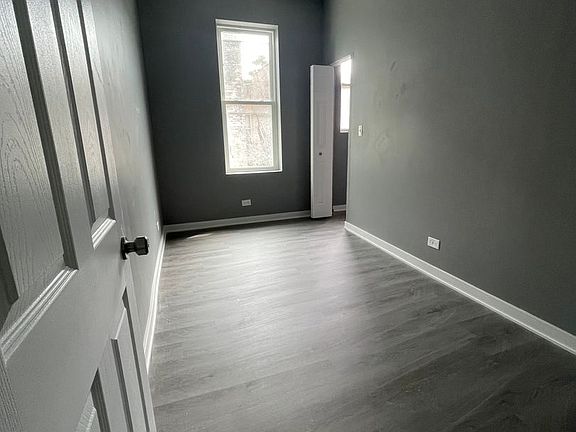 3rd image of 1324 S Sawyer Ave #2