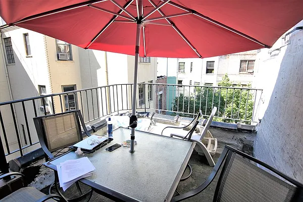 Rented by JK Dansar Corp | media 18